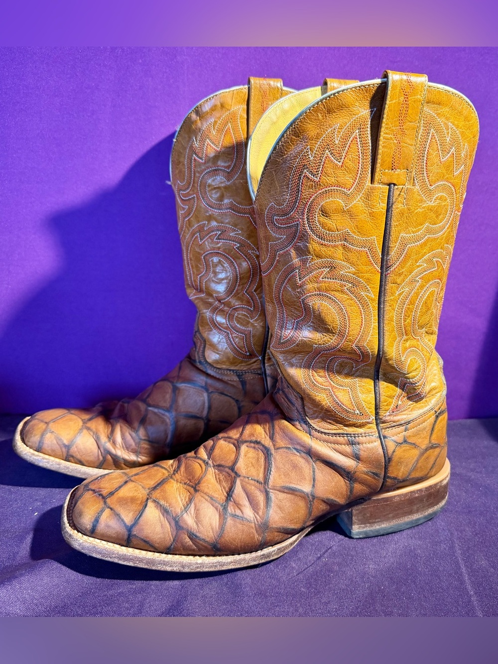 Cavender's Men's Western Cowboy Boots Pirarucu Scale Print Square Toe Size 9D
